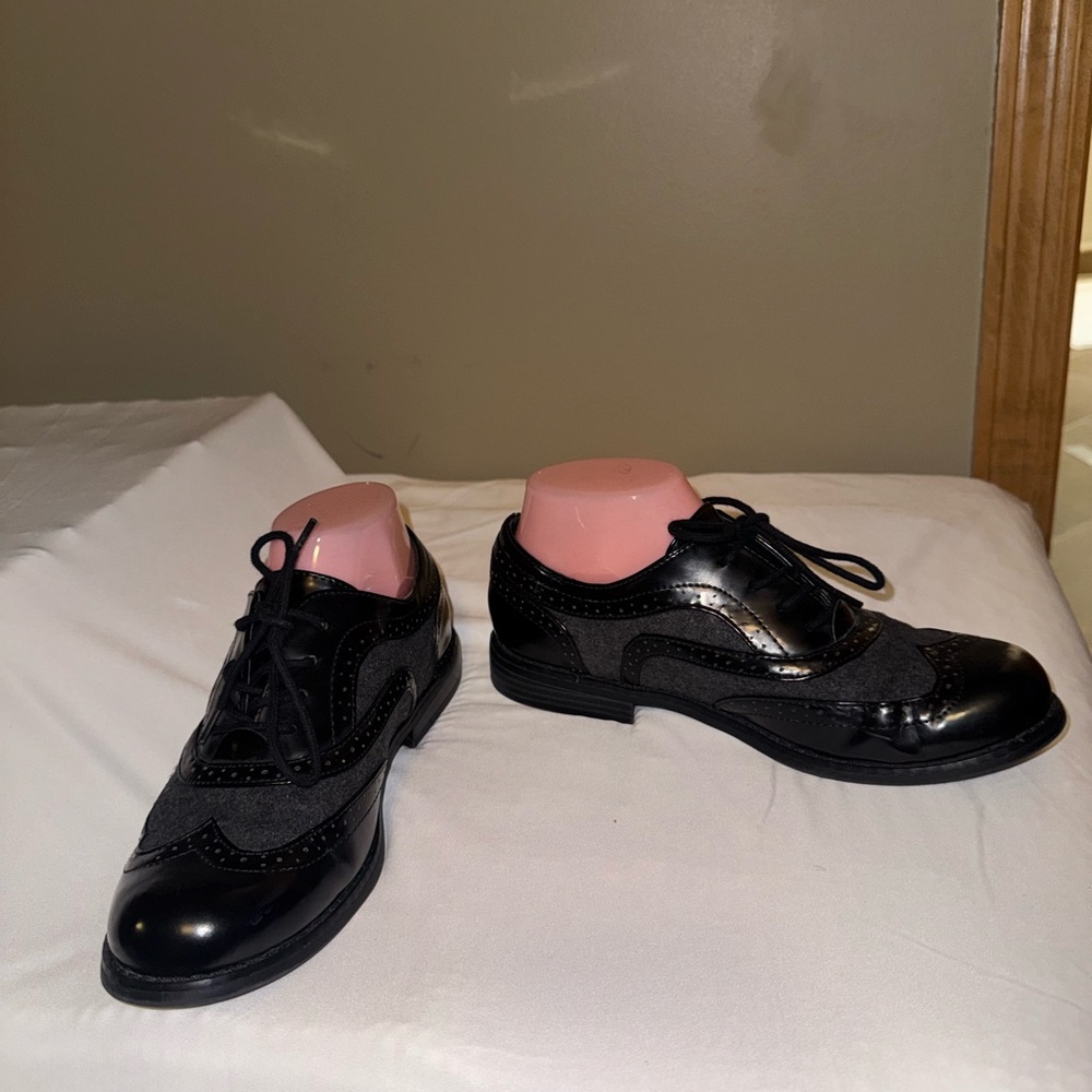 Rocket Dog Black Lace-Up Oxford Shoes